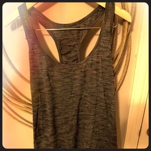 Lululemon razor back shirt